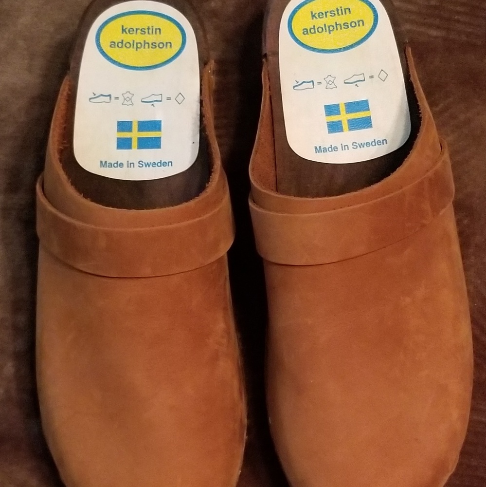 NWOT..Kerstin  Adolphson Clogs EU 39.. Swedin
